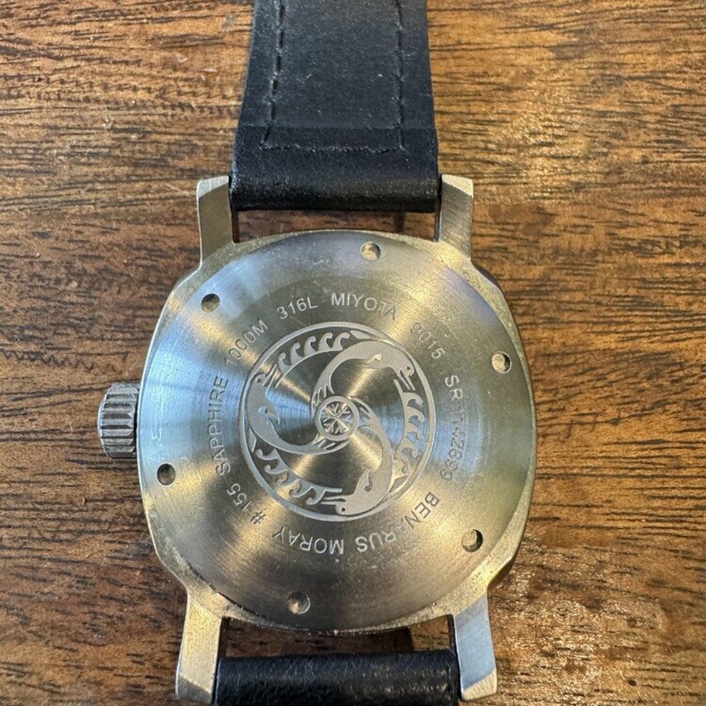 Benarus Moray Dive Watch - Picture 5 of 5